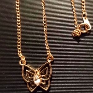 Gorgeous vintage gold rhinestone butterfly necklace~very dainty